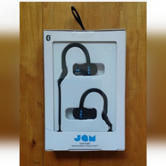 JAM Headphones Black Live Fast Wireless In Ear New - Picture 7 of 8